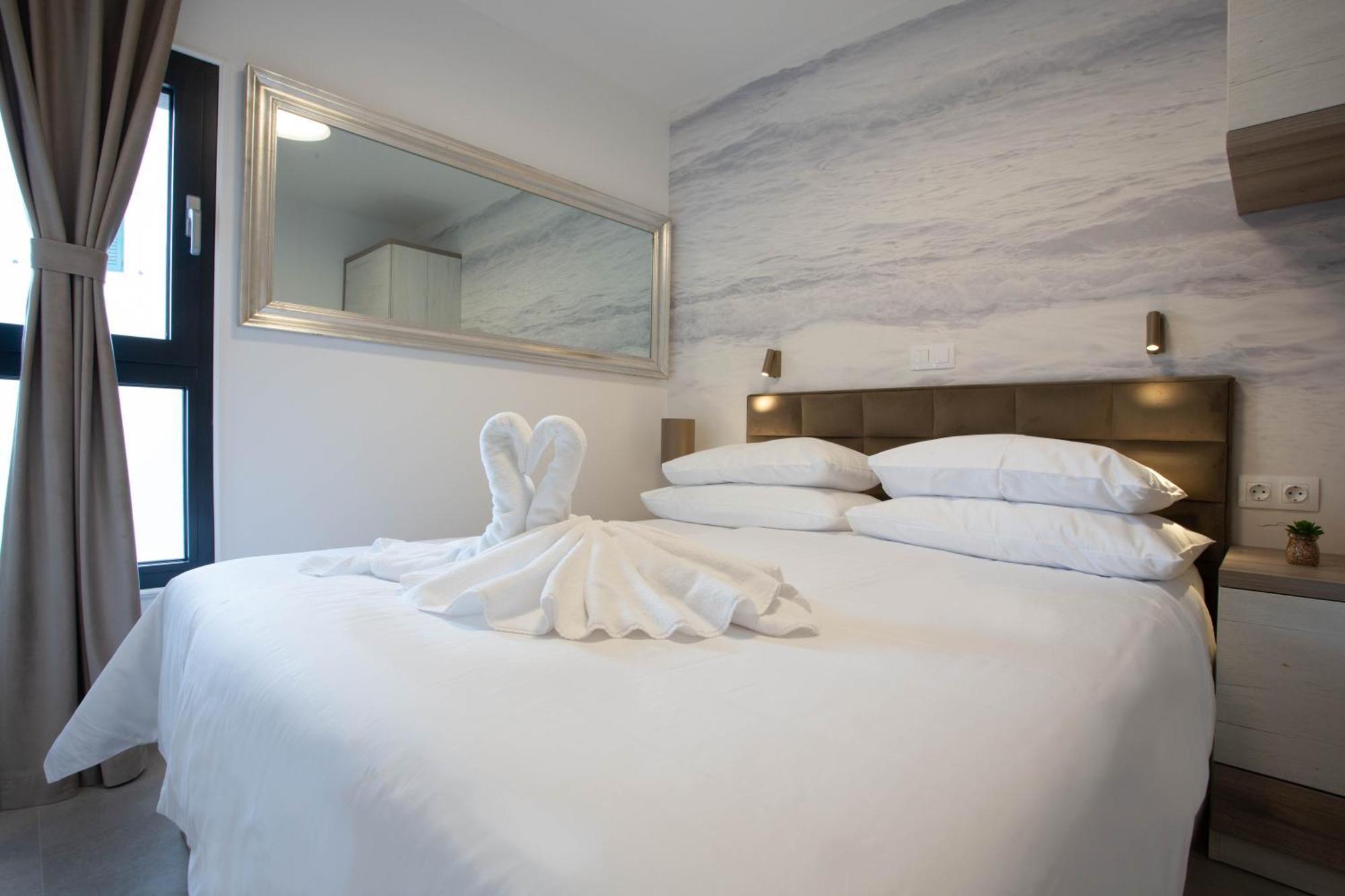 Grey House Apartman Bol Kültér fotó