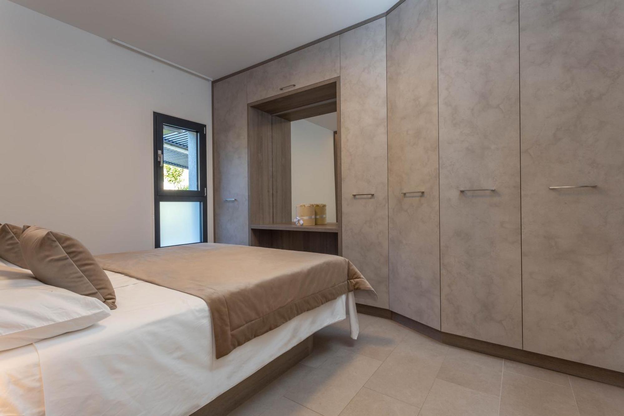 Grey House Apartman Bol Kültér fotó